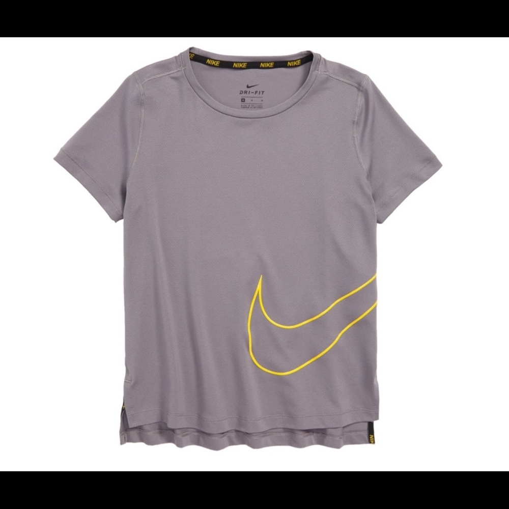 NWT Nike Boys Dri-FIT Graphic Logo T-Shirt Tee M L